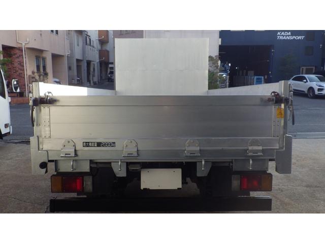 タイタントラック セミロングDX 低床2tワイドセミロング/MTモード付6速オートマ/AT/荷台木板/アルミブロック/エアコン/パワステ/パワーウインドウ/仕上げ済み(9枚目)