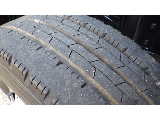 タイタントラック セミロングDX 低床2tワイドセミロング/MTモード付6速オートマ/AT/荷台木板/アルミブロック/エアコン/パワステ/パワーウインドウ/仕上げ済み(51枚目)