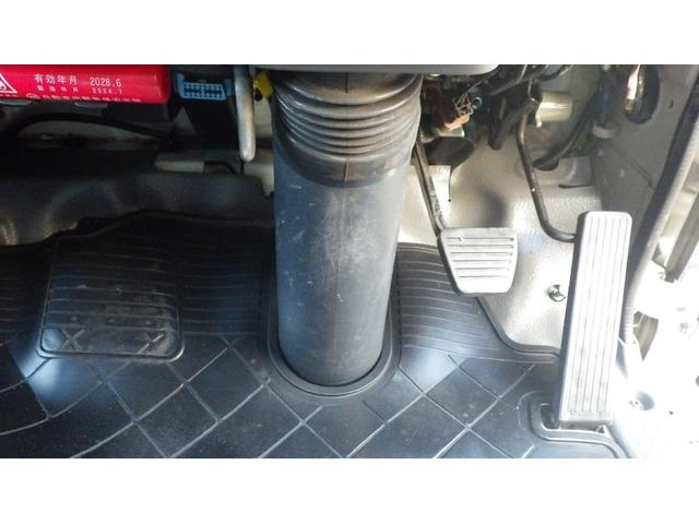 タイタントラック セミロングDX 低床2tワイドセミロング/MTモード付6速オートマ/AT/荷台木板/アルミブロック/エアコン/パワステ/パワーウインドウ/仕上げ済み(62枚目)