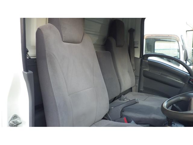 タイタントラック セミロングDX 低床2tワイドセミロング/MTモード付6速オートマ/AT/荷台木板/アルミブロック/エアコン/パワステ/パワーウインドウ/仕上げ済み(75枚目)