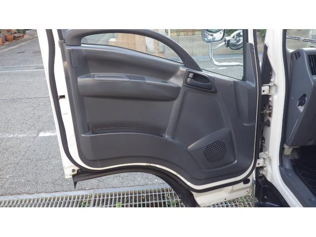 タイタントラック セミロングDX 低床2tワイドセミロング/MTモード付6速オートマ/AT/荷台木板/アルミブロック/エアコン/パワステ/パワーウインドウ/仕上げ済み(77枚目)