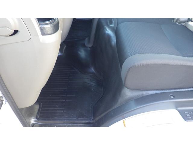 アトラストラック スーパーローDX 低床2t平ボディ/積載2000kg/3.0ディーゼルターボ/荷台鉄板/6速マニュアル/新明和垂直パワーゲート/ETC/エアコン/パワステ/パワーウインドウ/仕上げ済み(77枚目)