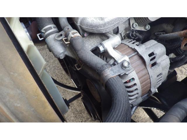 エルフトラック 　低床４．６ｔ平ボディ／ワイドセミロング／積載４６００ｋｇ／６速マニュアル／荷台木板／ＥＴＣ／エアコン／パワステ／パワーウインドウ／仕上げ済み（37枚目）