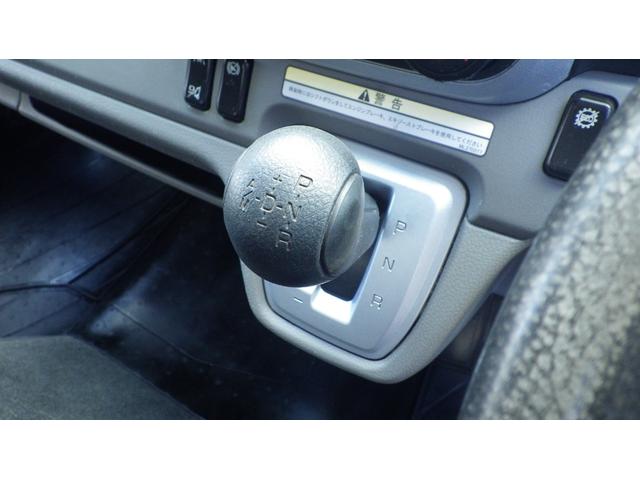 キャンター ロング　低床４．６５ｔワイドロング／積載４６５０ｋｇ／６速ＡＴ／オートマ／荷台鉄板張り／レーダーブレーキ／車線はみだし警告／ＥＴＣ／デュオニックオーバーホール（62枚目）