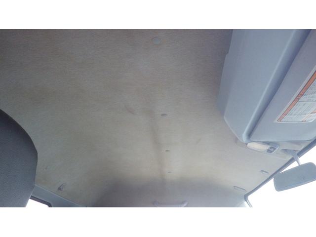 キャンター ロング　低床４．６５ｔワイドロング／積載４６５０ｋｇ／６速ＡＴ／オートマ／荷台鉄板張り／レーダーブレーキ／車線はみだし警告／ＥＴＣ／デュオニックオーバーホール（69枚目）