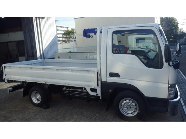 タイタンダッシュ 　低床１．３５ｔ平ボディ／積載１３５０ｋｇ／車両総重量３０２５ｋｇ／５速マニュアル／２０００ｃｃガソリンエンジン／ＥＴＣ付き／エアコン／パワステ／パワーウインドウ／仕上げ済み（12枚目）