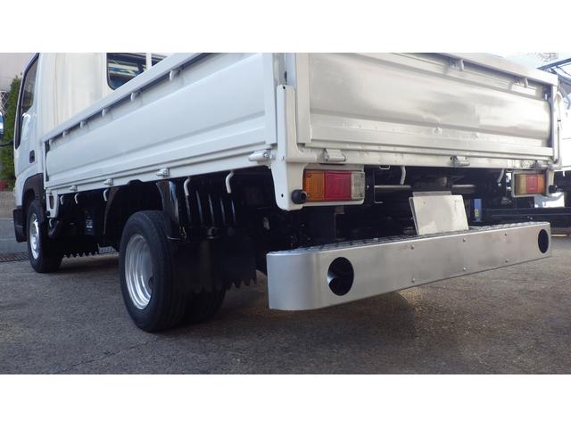 タイタンダッシュ 　低床１．３５ｔ平ボディ／積載１３５０ｋｇ／車両総重量３０２５ｋｇ／５速マニュアル／２０００ｃｃガソリンエンジン／ＥＴＣ付き／エアコン／パワステ／パワーウインドウ／仕上げ済み（15枚目）