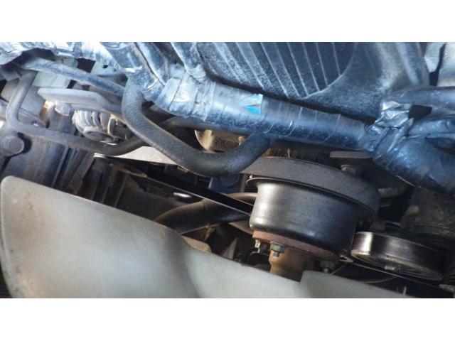 タイタンダッシュ 　低床１．３５ｔ平ボディ／積載１３５０ｋｇ／車両総重量３０２５ｋｇ／５速マニュアル／２０００ｃｃガソリンエンジン／ＥＴＣ付き／エアコン／パワステ／パワーウインドウ／仕上げ済み（34枚目）