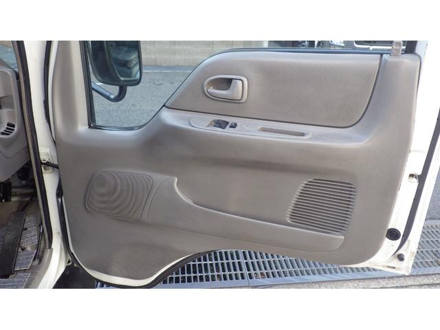 タイタンダッシュ 　低床１．３５ｔ平ボディ／積載１３５０ｋｇ／車両総重量３０２５ｋｇ／５速マニュアル／２０００ｃｃガソリンエンジン／ＥＴＣ付き／エアコン／パワステ／パワーウインドウ／仕上げ済み（58枚目）