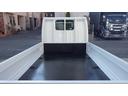 　低床１．３５ｔ平ボディ／積載１３５０ｋｇ／車両総重量３０２５ｋｇ／５速マニュアル／２０００ｃｃガソリンエンジン／ＥＴＣ付き／エアコン／パワステ／パワーウインドウ／仕上げ済み（18枚目）