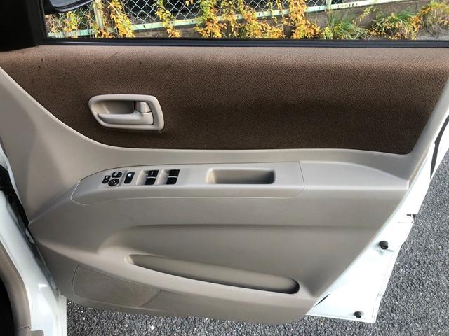 ルークス Ｇ　両側スライド／左側パワースライドドア　社外ＡＷ　純正ナビ／ＴＶ　ＥＴＣ　スマートキー（13枚目）