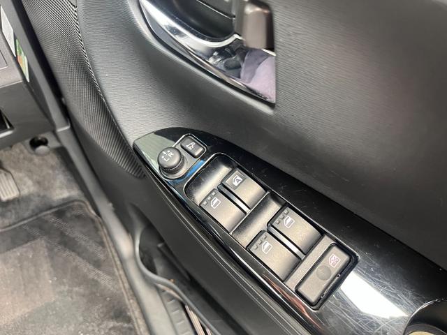 タント カスタムＲＳ　トップエディションＳＡ　禁煙車　ターボ　両側パワスラ　アルパインフリップＭ　カロッツェリアナビ　フルセグＴＶ　ＢＴ音楽　バックカメラ　ＥＴＣ　シートリフター　後席サンシェード　スマアシ　ＬＥＤ　オートライト　純正１５ＡＷ（19枚目）