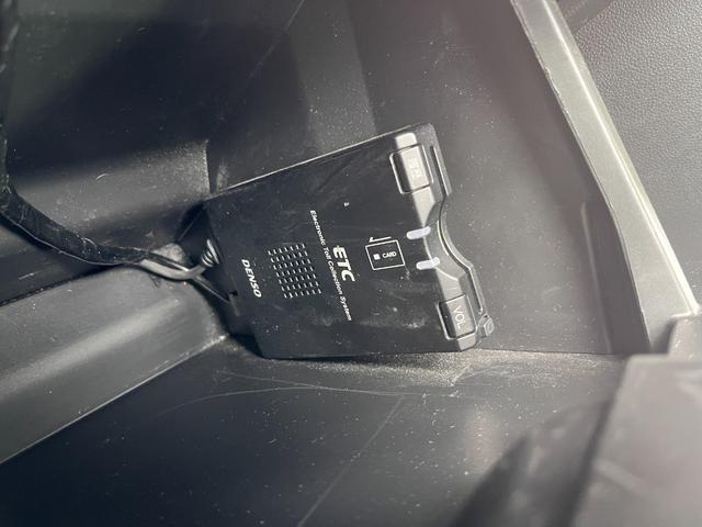 タント カスタムＲＳ　トップエディションＳＡ　禁煙車　ターボ　両側パワスラ　アルパインフリップＭ　カロッツェリアナビ　フルセグＴＶ　ＢＴ音楽　バックカメラ　ＥＴＣ　シートリフター　後席サンシェード　スマアシ　ＬＥＤ　オートライト　純正１５ＡＷ（28枚目）