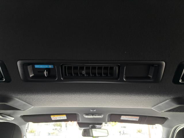 ハイエースバン スーパーGL ダークプライムII 禁煙 モデリスタフルエアロ ESSEX18AW ローダウン オーバーフェンダー リヤスポ シルクブレイズフェンダーミラー 社外LEDテール 革調シートカバー LEDヘッド アルパインナビ フルセグTV(20枚目)