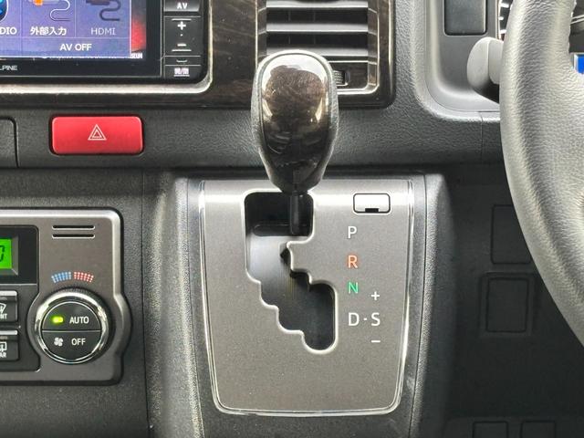 ハイエースバン スーパーGL ダークプライムII 禁煙 モデリスタフルエアロ ESSEX18AW ローダウン オーバーフェンダー リヤスポ シルクブレイズフェンダーミラー 社外LEDテール 革調シートカバー LEDヘッド アルパインナビ フルセグTV(24枚目)