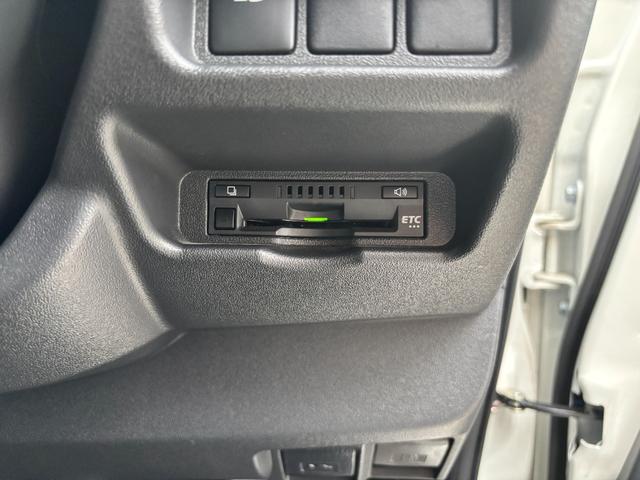 ハイエースバン スーパーGL ダークプライムII 禁煙 モデリスタフルエアロ ESSEX18AW ローダウン オーバーフェンダー リヤスポ シルクブレイズフェンダーミラー 社外LEDテール 革調シートカバー LEDヘッド アルパインナビ フルセグTV(32枚目)