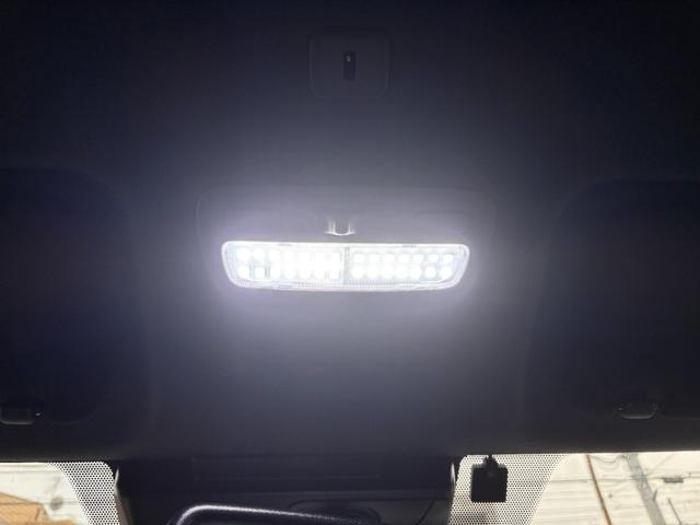 ハイエースバン スーパーGL ダークプライムII 禁煙 モデリスタフルエアロ ESSEX18AW ローダウン オーバーフェンダー リヤスポ シルクブレイズフェンダーミラー 社外LEDテール 革調シートカバー LEDヘッド アルパインナビ フルセグTV(38枚目)