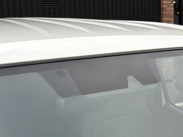 ハイエースバン スーパーGL ダークプライムII 禁煙 モデリスタフルエアロ ESSEX18AW ローダウン オーバーフェンダー リヤスポ シルクブレイズフェンダーミラー 社外LEDテール 革調シートカバー LEDヘッド アルパインナビ フルセグTV(47枚目)