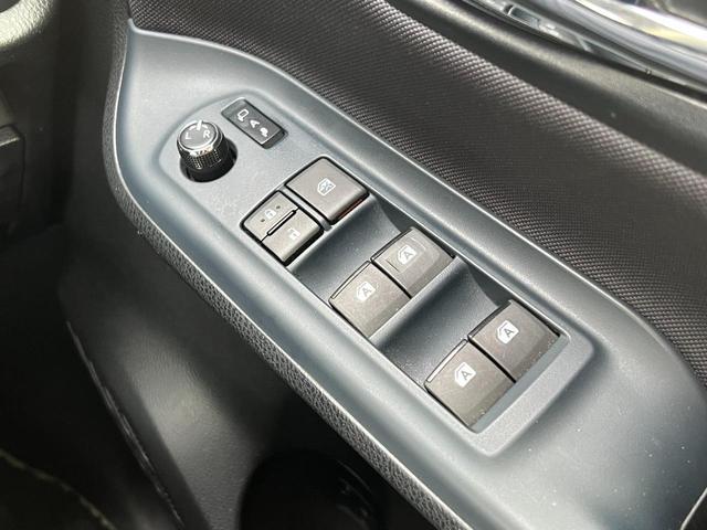 ハイブリッドZS 煌II 禁煙車 両側パワスラ 純正9型ナビ 純正11型フリップダウンM フルセグTV bluetoothオーディオ Rカメラ ETC TVキット TSS LEDヘッド&フォグ リヤサンシェード 純正16AW(29枚目)