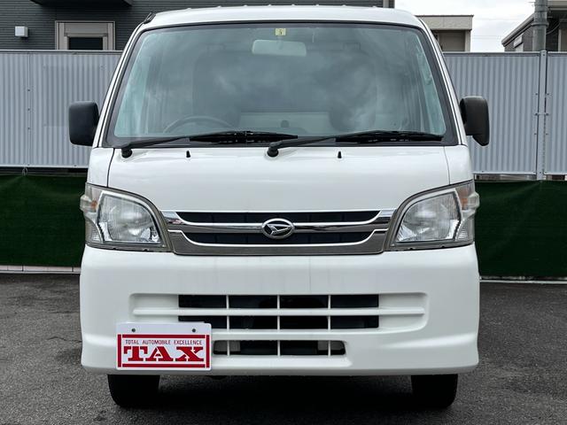 エアコン・パワステスペシャルVS ワンオーナー 禁煙車 4WD 5MT 三方開 カロッツェリアHDDナビ フルセグTV bluetoothオーディオ 荷台大型作業灯 純正荷台マット 社外LEDヘッドライト ヘッドライトレベライザー(2枚目)