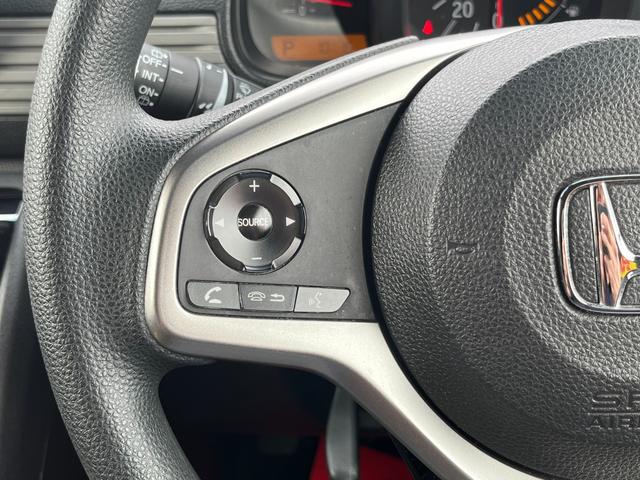 ファン・ターボホンダセンシング 禁煙 ターボ 純正8型プレミアムナビ バックカメラ LEDヘッド ETC LEDフォグ スマートキー ホンダセンシング レーダークルーズ Bluetoothオーディオ フルセグTV アームレスト(19枚目)