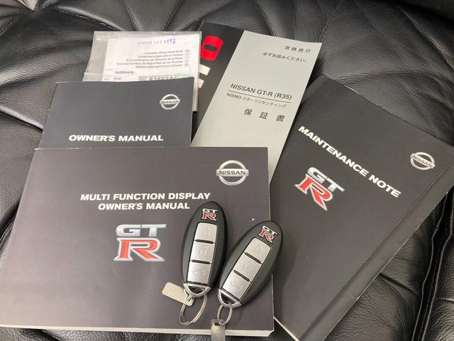 ＧＴ－Ｒ プレミアムエディション　禁煙車　ニスモスポーツリセッティング　ｂｒｅｍｂｏ製Ｆｒ６ポッド・Ｒｒ４ポッドイエローキャリパー　純正ＲＡＹＳ２０ＡＷ　純正ＢＩＬＳＴＥＩＮ製ダンプトロニック　ＢＯＳＥサウンドシステム　純正ＨＤＤナビ（45枚目）