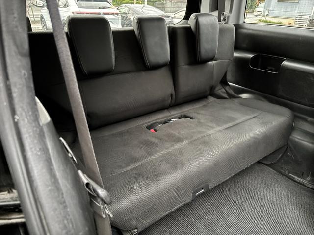 ステップワゴンスパーダ Ｚ　クールスピリット　禁煙車　８人乗　両側パワスラ　純正ＨＤＤナビ　フルセグＴＶ　バックカメラ　ＥＴＣ　パドルシフト　クルコン　ハーフレザー　シートリフター　後席サンシェード　ＨＩＤヘッドライト　スマートキー　純正１７ＡＷ（13枚目）