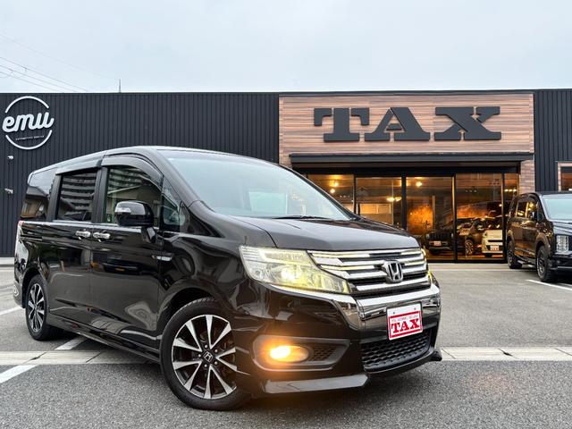 ステップワゴンスパーダ Ｚ　クールスピリット　禁煙車　８人乗　両側パワスラ　純正ＨＤＤナビ　フルセグＴＶ　バックカメラ　ＥＴＣ　パドルシフト　クルコン　ハーフレザー　シートリフター　後席サンシェード　ＨＩＤヘッドライト　スマートキー　純正１７ＡＷ（45枚目）