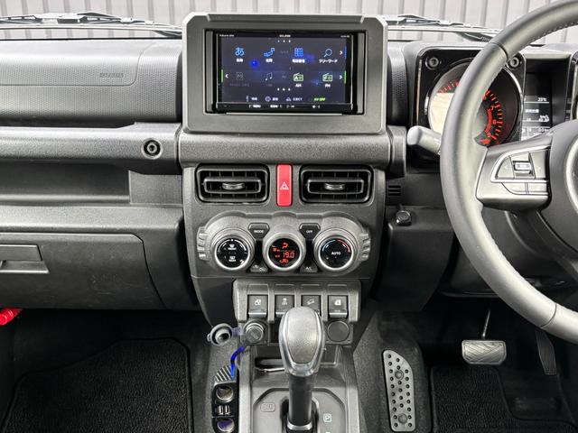 ジムニー XC 1オーナー 禁煙車 パートタイム4WD ターボ 社外メモリナビ フルセグTV BT音楽 バックカメラ クルコン シートヒーター LEDヘッド オートライト ブレーキサポート スマートキー 純正16AW(14枚目)