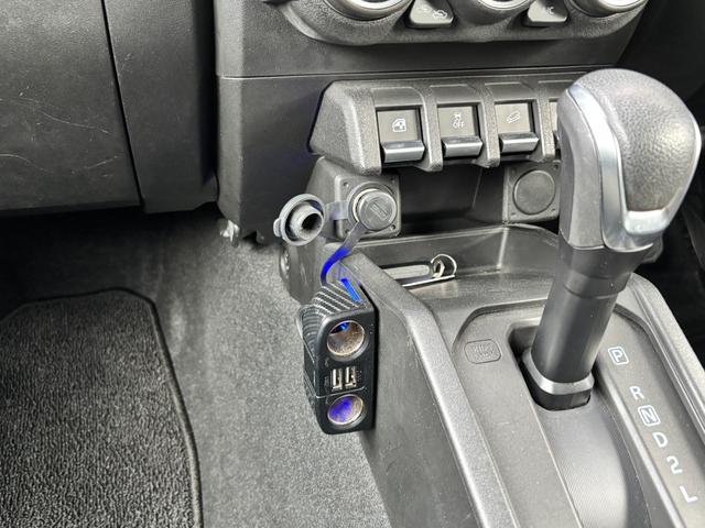 ジムニー XC 1オーナー 禁煙車 パートタイム4WD ターボ 社外メモリナビ フルセグTV BT音楽 バックカメラ クルコン シートヒーター LEDヘッド オートライト ブレーキサポート スマートキー 純正16AW(20枚目)