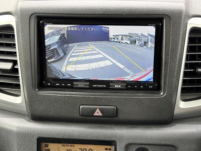 スペーシア Gリミテッド 禁煙車 カロッツェリアメモリナビ ワンセグTV バックカメラ ETC 片側パワスラ スマートキー ステリモ シートリフター シートヒーター LEDイルミ付フロントグリル デュアルカメラブレーキサポート(6枚目)