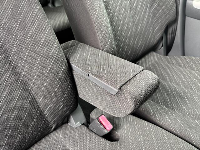 スペーシア Gリミテッド 禁煙車 カロッツェリアメモリナビ ワンセグTV バックカメラ ETC 片側パワスラ スマートキー ステリモ シートリフター シートヒーター LEDイルミ付フロントグリル デュアルカメラブレーキサポート(11枚目)