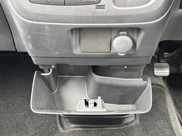 スペーシア Gリミテッド 禁煙車 カロッツェリアメモリナビ ワンセグTV バックカメラ ETC 片側パワスラ スマートキー ステリモ シートリフター シートヒーター LEDイルミ付フロントグリル デュアルカメラブレーキサポート(22枚目)