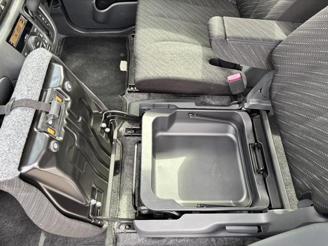 スペーシア Gリミテッド 禁煙車 カロッツェリアメモリナビ ワンセグTV バックカメラ ETC 片側パワスラ スマートキー ステリモ シートリフター シートヒーター LEDイルミ付フロントグリル デュアルカメラブレーキサポート(36枚目)
