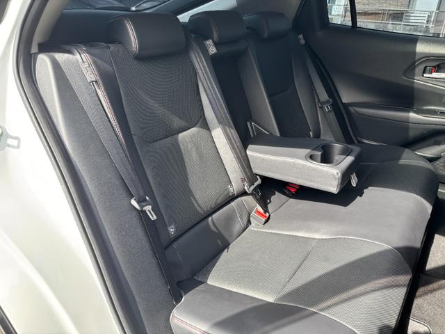 プリウス Ｚ　１オーナー　禁煙車　モデリスタフルエアロ　パノラマルーフ　デジタルＭ（ドラレコ機能）　レッド加飾フル合皮　チームメイト　１２．３型ＤＡナビ　パノラミックビューＭ　ＢＳＭ　レーダークルコン　Ｐバックドア（22枚目）