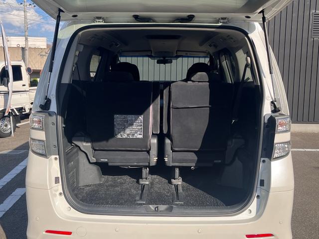 ヴェルファイア ３．５Ｚ　禁煙車　３．５Ｌ　６速ＡＴ　左側パワスラ　純正ＨＤＤナビ　フルセグＴＶ　バックカメラ　ＡＦＳ　前後ソナー　クルコン　後席オットマン　リヤオートエアコン　ＨＩＤ　オートライト　シートリフタ　純正１８ＡＷ（22枚目）