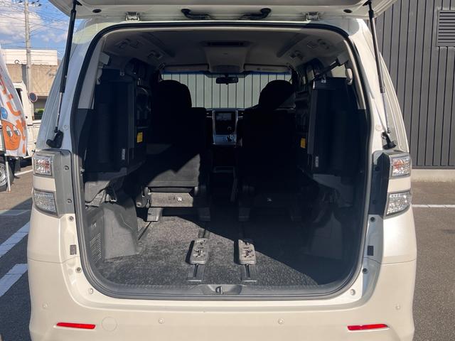 ヴェルファイア ３．５Ｚ　禁煙車　３．５Ｌ　６速ＡＴ　左側パワスラ　純正ＨＤＤナビ　フルセグＴＶ　バックカメラ　ＡＦＳ　前後ソナー　クルコン　後席オットマン　リヤオートエアコン　ＨＩＤ　オートライト　シートリフタ　純正１８ＡＷ（24枚目）