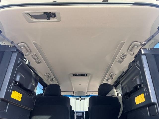 ヴェルファイア ３．５Ｚ　禁煙車　３．５Ｌ　６速ＡＴ　左側パワスラ　純正ＨＤＤナビ　フルセグＴＶ　バックカメラ　ＡＦＳ　前後ソナー　クルコン　後席オットマン　リヤオートエアコン　ＨＩＤ　オートライト　シートリフタ　純正１８ＡＷ（26枚目）