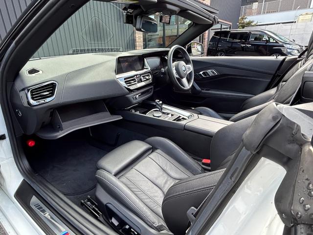 Z4 sDrive20i Mスポーツ 禁煙 ターボ イノベーションpkg 純正19AW ハーマンカードン 黒革 HUD アダプティブLED レーダークルコン 10.25型純正ナビ Applecarplay パドルシフト BSM 前後ソナー(43枚目)