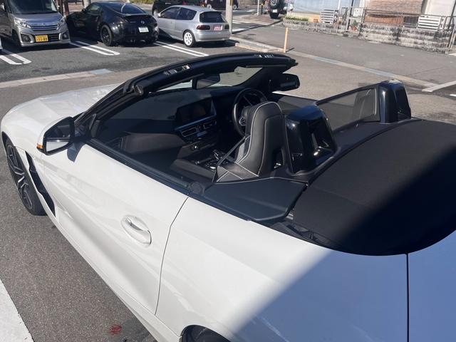 Z4 sDrive20i Mスポーツ 禁煙 ターボ イノベーションpkg 純正19AW ハーマンカードン 黒革 HUD アダプティブLED レーダークルコン 10.25型純正ナビ Applecarplay パドルシフト BSM 前後ソナー(56枚目)