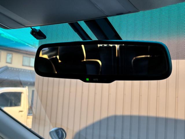 ヴェルファイア 2.4Z ゴールデンアイズII 1オーナー 禁煙 両パワ Pバックドア 純正SDナビ フルセグ BT音楽 DVD再生 バックカメラ ETC AC100Vコンセント ハーフレザー コンビH オート電格ミラー 前後ソナー 純正18AW(25枚目)