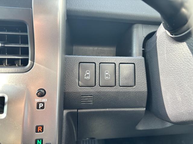 ヴォクシー ZS 煌III 禁煙 両側パワスラ 純正HDDナビ フルセグ BT音楽 ステリモ バックカメラ ETC 純正リモートスターター 前後ドラレコ パドルシフト 革調シートカバー HID フォグ スマートキー 純正16AW(5枚目)