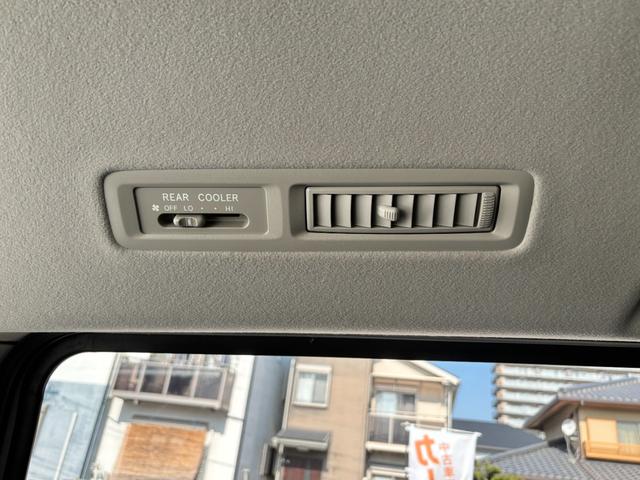 ヴォクシー ZS 煌III 禁煙 両側パワスラ 純正HDDナビ フルセグ BT音楽 ステリモ バックカメラ ETC 純正リモートスターター 前後ドラレコ パドルシフト 革調シートカバー HID フォグ スマートキー 純正16AW(14枚目)