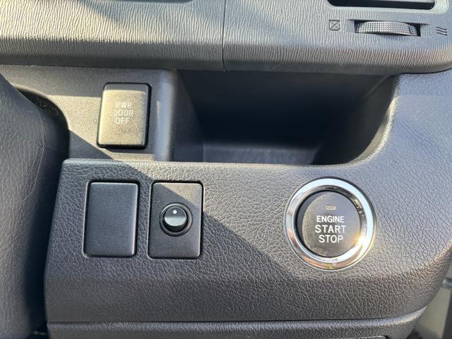 ヴォクシー ZS 煌III 禁煙 両側パワスラ 純正HDDナビ フルセグ BT音楽 ステリモ バックカメラ ETC 純正リモートスターター 前後ドラレコ パドルシフト 革調シートカバー HID フォグ スマートキー 純正16AW(29枚目)