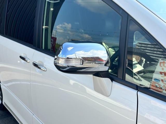 ヴォクシー ZS 煌III 禁煙 両側パワスラ 純正HDDナビ フルセグ BT音楽 ステリモ バックカメラ ETC 純正リモートスターター 前後ドラレコ パドルシフト 革調シートカバー HID フォグ スマートキー 純正16AW(47枚目)