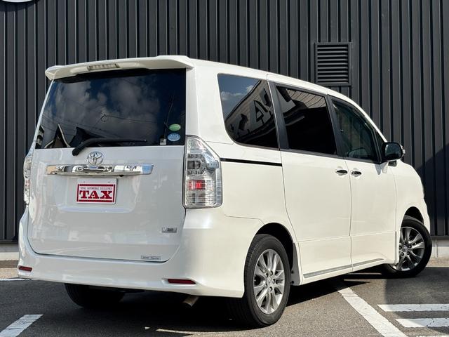 ヴォクシー ZS 煌III 禁煙 両側パワスラ 純正HDDナビ フルセグ BT音楽 ステリモ バックカメラ ETC 純正リモートスターター 前後ドラレコ パドルシフト 革調シートカバー HID フォグ スマートキー 純正16AW(60枚目)