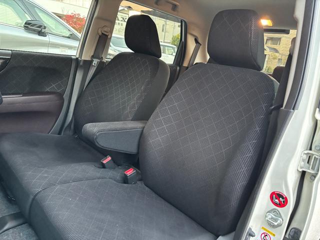 Ｎ－ＯＮＥ プレミアム　ツアラー・Ｌパッケージ　禁煙車　ターボ　純正ＤＡ　ＨＤＭＩ・ＵＳＢ端子　Ｒカメラ　クルコン　ＥＴＣ　ＨＩＤ　Ｆｒフォグ　オートライト　スマートキー　プッシュスタート　革巻Ｈ　電格ミラー　純正マット・バイザー　純正１５ＡＷ（41枚目）