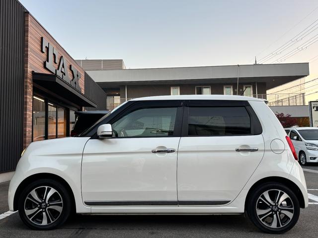 Ｎ－ＯＮＥ プレミアム　ツアラー・Ｌパッケージ　禁煙車　ターボ　純正ＤＡ　ＨＤＭＩ・ＵＳＢ端子　Ｒカメラ　クルコン　ＥＴＣ　ＨＩＤ　Ｆｒフォグ　オートライト　スマートキー　プッシュスタート　革巻Ｈ　電格ミラー　純正マット・バイザー　純正１５ＡＷ（62枚目）