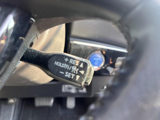 プリウス Ｓツーリングセレクション　禁煙　モデリスタフルエアロ　ＩＣＳ　純正９型ナビ　フルセグ　ＢＴ音楽　ステリモ　Ｒカメラ　ＥＴＣ　フル合皮　シートヒーター　ＴＳＳ　レーダークルコン　ＬＥＤヘッド＆フォグ　シートリフター　社外１８ＡＷ（26枚目）