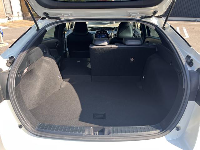 プリウス Ｓツーリングセレクション　禁煙　モデリスタフルエアロ　ＩＣＳ　純正９型ナビ　フルセグ　ＢＴ音楽　ステリモ　Ｒカメラ　ＥＴＣ　フル合皮　シートヒーター　ＴＳＳ　レーダークルコン　ＬＥＤヘッド＆フォグ　シートリフター　社外１８ＡＷ（32枚目）